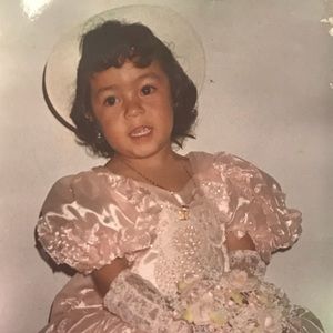 Meet your Posher, Mayra